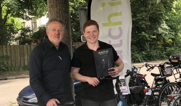 Jos van den Berg (l) en David de Vries: ,,Kom langs en laat je verrassen door de e-bikes van Dutch ID."