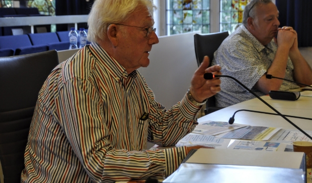 <p>Ap Cloosterman tijdens de commissievergadering van 24 juni.</p>