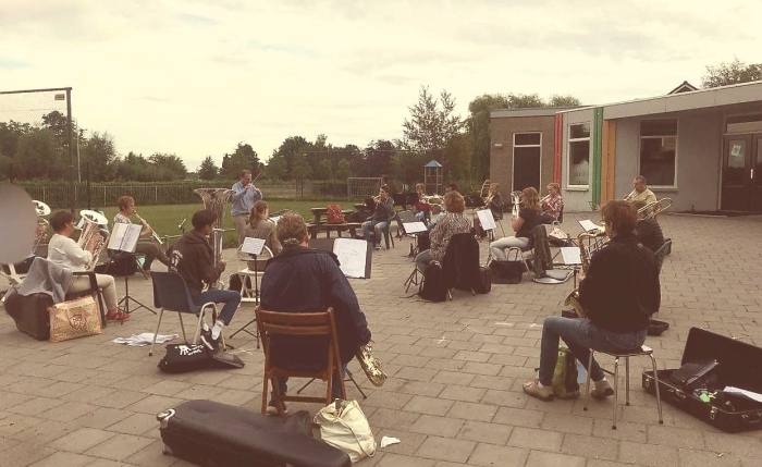 Excelsior hervat repetities buiten
