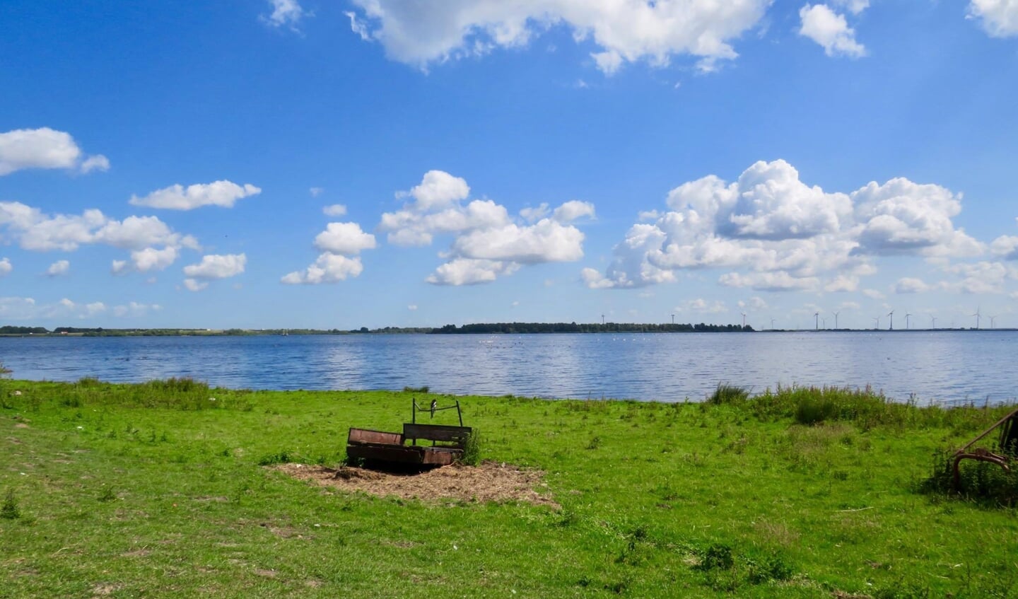 Aan de rand van het Eemmeer