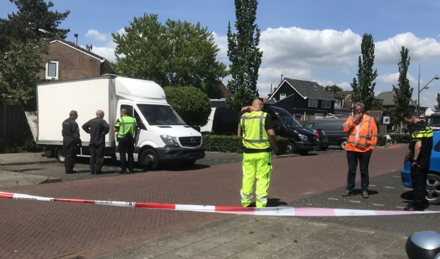 Het busje stond al weken geparkeerd op het Plein