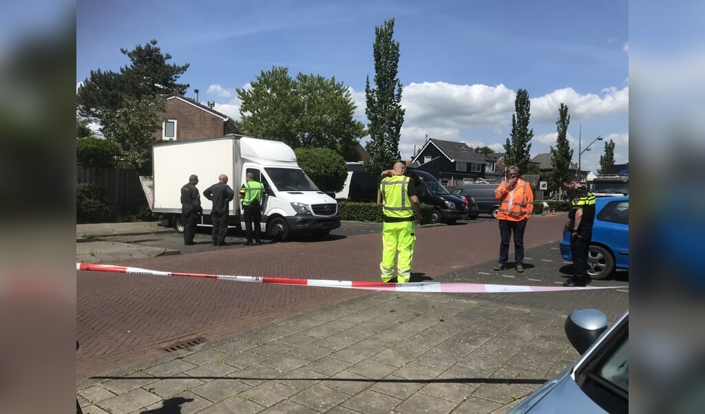Het busje stond al weken geparkeerd op het Plein
