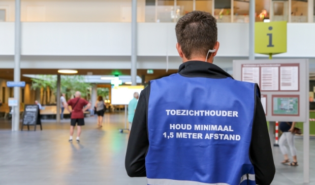 Minimaal 1,5 meter afstand houden en handen wassen blijven de belangrijkste maatregelen