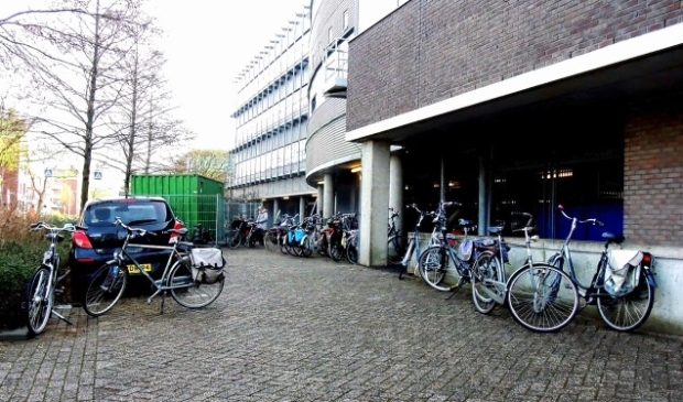 <p>Het COA ving al eerder asielzoekers op in het voormallige belastingkantoor</p>