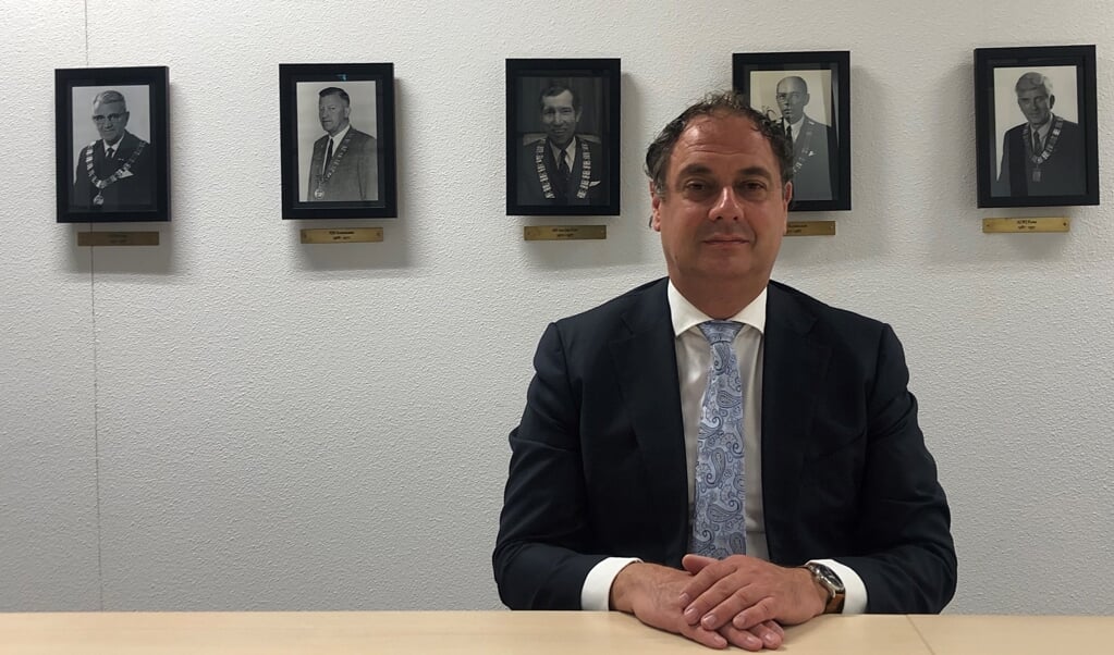 Burgemeester Bouwmeester van Leusden: ..Succesje in Den Haag.. 