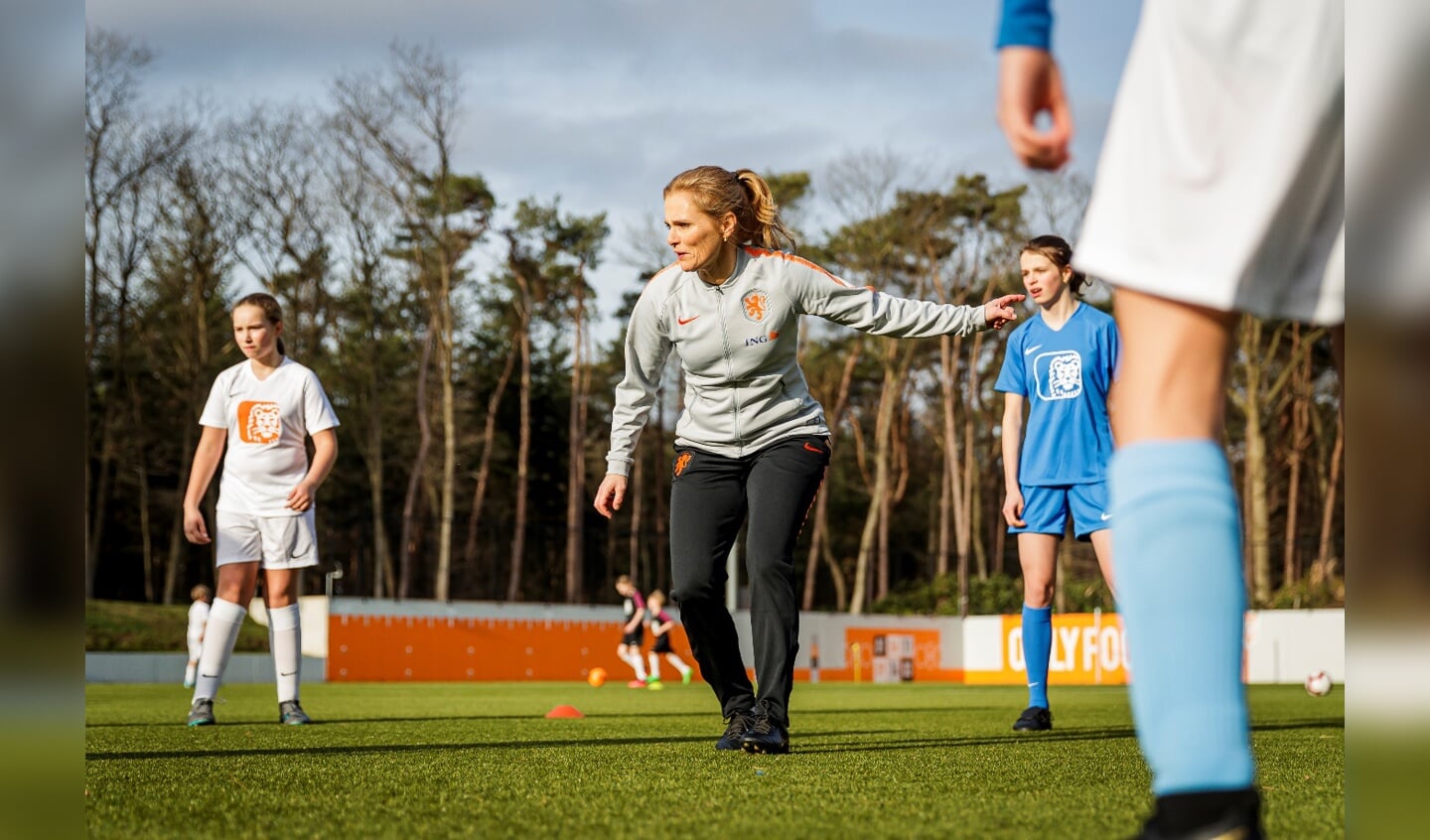 Sarina Wiegman, de bondscoach van de OranjeLeeuwinnen