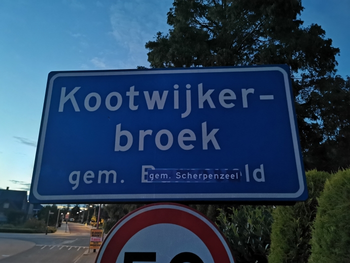 Stickers geplakt...