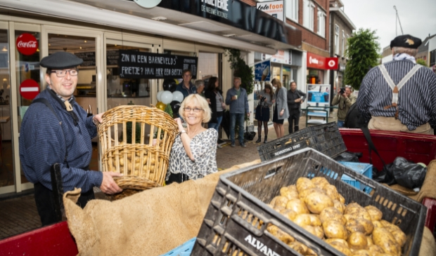 Woensdag werd Frieterie De Nieuwe Rotonde in Barneveld officieel geopend.