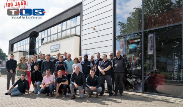 Het team van Totaal in LasService, foto is gemaakt vóór de uitbraak van corona.