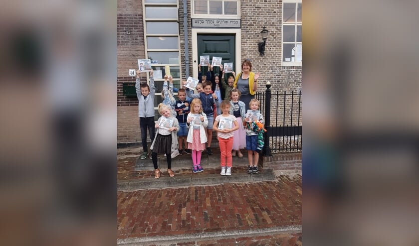 Kinderen CBS Wijngaarden bezoeken de Dijksynagoge