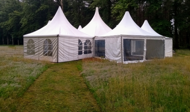 Het overdekte openluchttheater van Eddy Houtveen.