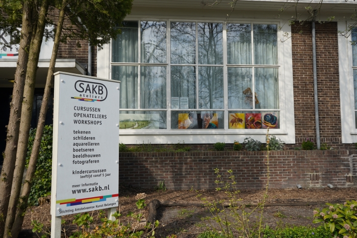 Het SAKB-gebouw Ouderkerkerlaan 15