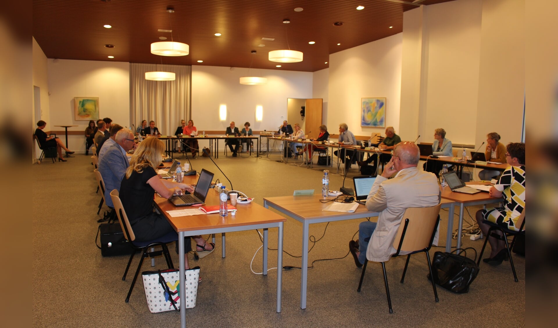 Zowel GBW als PvdA-GL wil dat de resultaten van het Woningbehoefteonderzoek op de agenda wordt gezet van de raadscommissievergadering van 8 september.