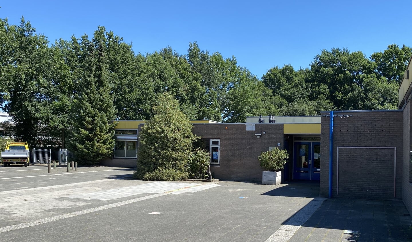 De gemeentelijke organisatie verhuist naar de oude Borgwalschool.