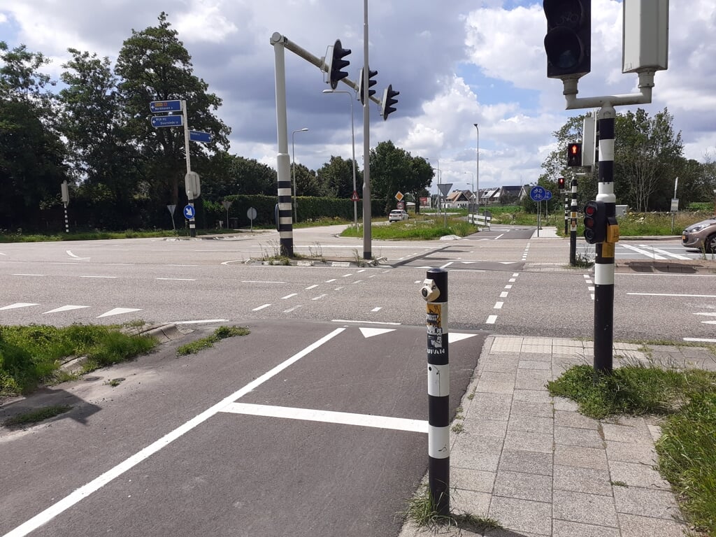 Kruising Zeisterweg - N229 - Burgweg, tussen Odijk en nieuwbouwwijk Het Burgje.