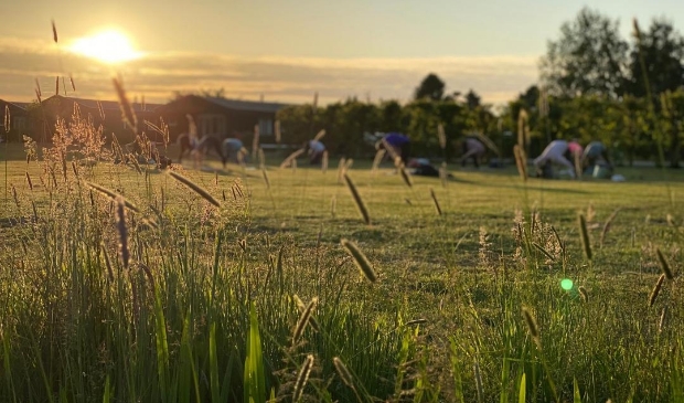 Buiten yoga
