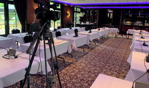 <p>De raadszaal in Groot Kievitsdal zal vanavond leeg blijven.</p>
