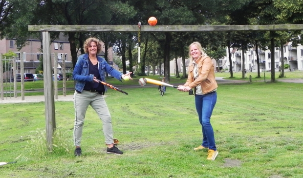 Pien ten Wolde en Eline Veder verzorgen volgend seizoen samen de Sportmix.