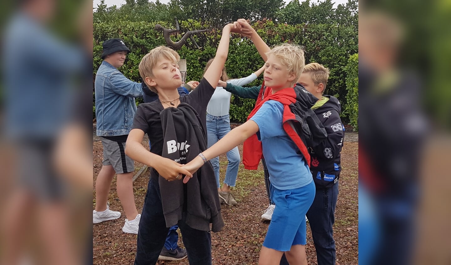  Morris (l, 12 jaar)) en Floris (r, 12 jaar) 