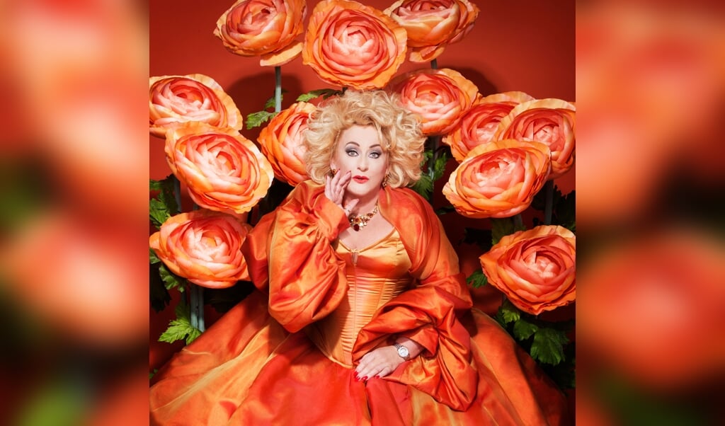 Karin Bloemen staat zaterdagavond op het podium.