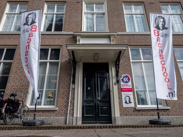 De Bachschool aan het Kerkplein 1