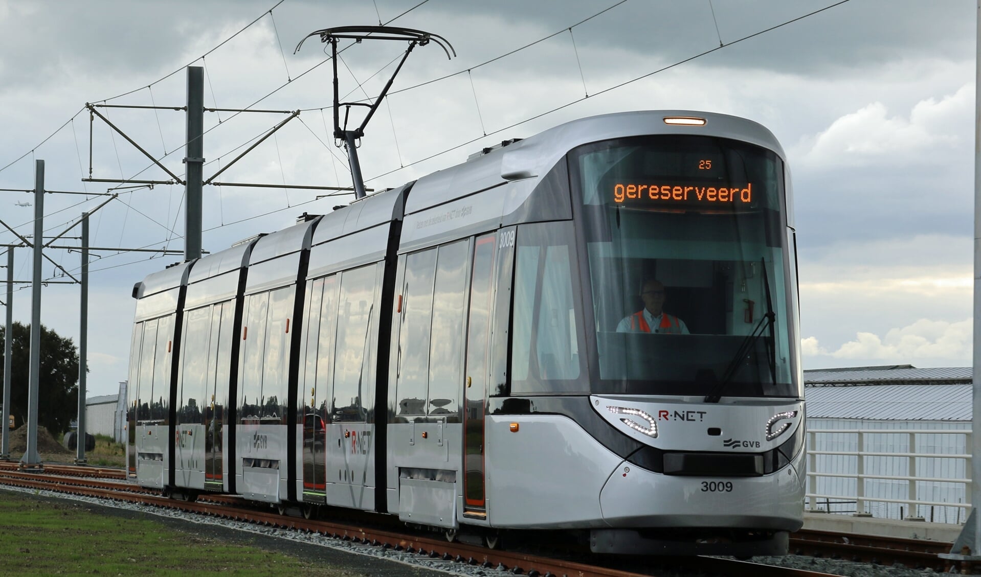De nieuwe 15G tram rijdt onder meer op de Amstelveenlijn.