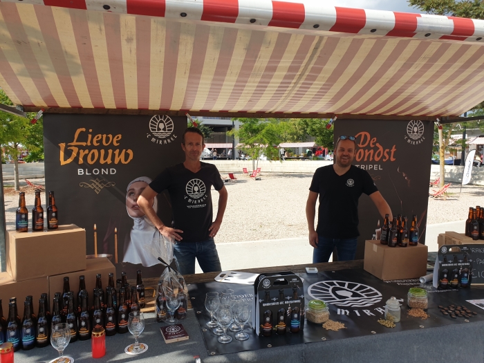 Wilco Henzen en Robert-Jan Wasch van 't Mirakel op de Lente Markt bij Het Lokaal