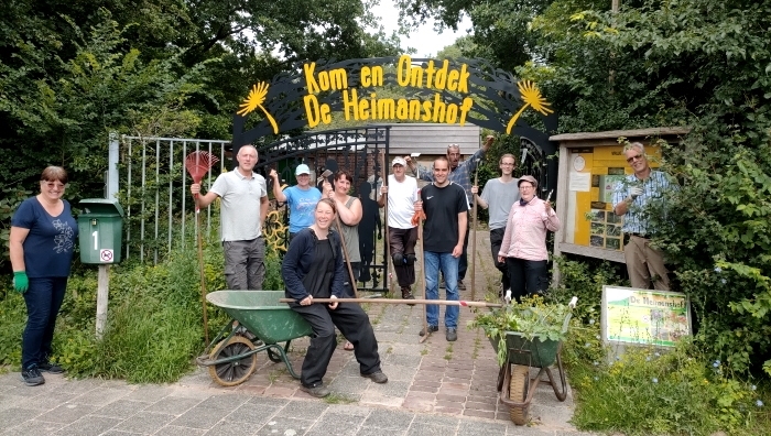 Vrijwilligers heten u van harte welkom