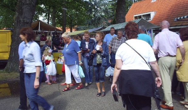 <p>jaarmarkt</p>