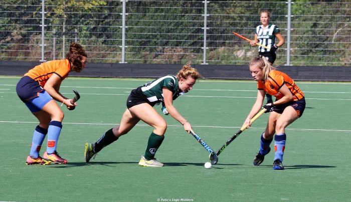Julia van Harten in actie