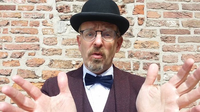 Verteller Godefridus neemt je mee door de geschiedenis van Haarlem.