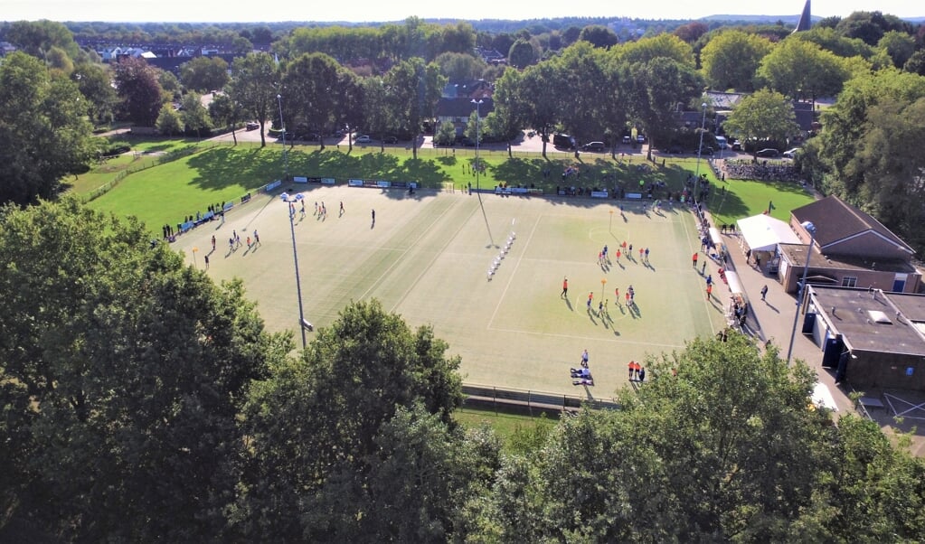 De huidige locatie van korfbalvereniging Spirit op Sportpark Overhorst in Voorthuizen. Zaterdag 24 oktober vindt hier de laatste wedstrijd plaats.