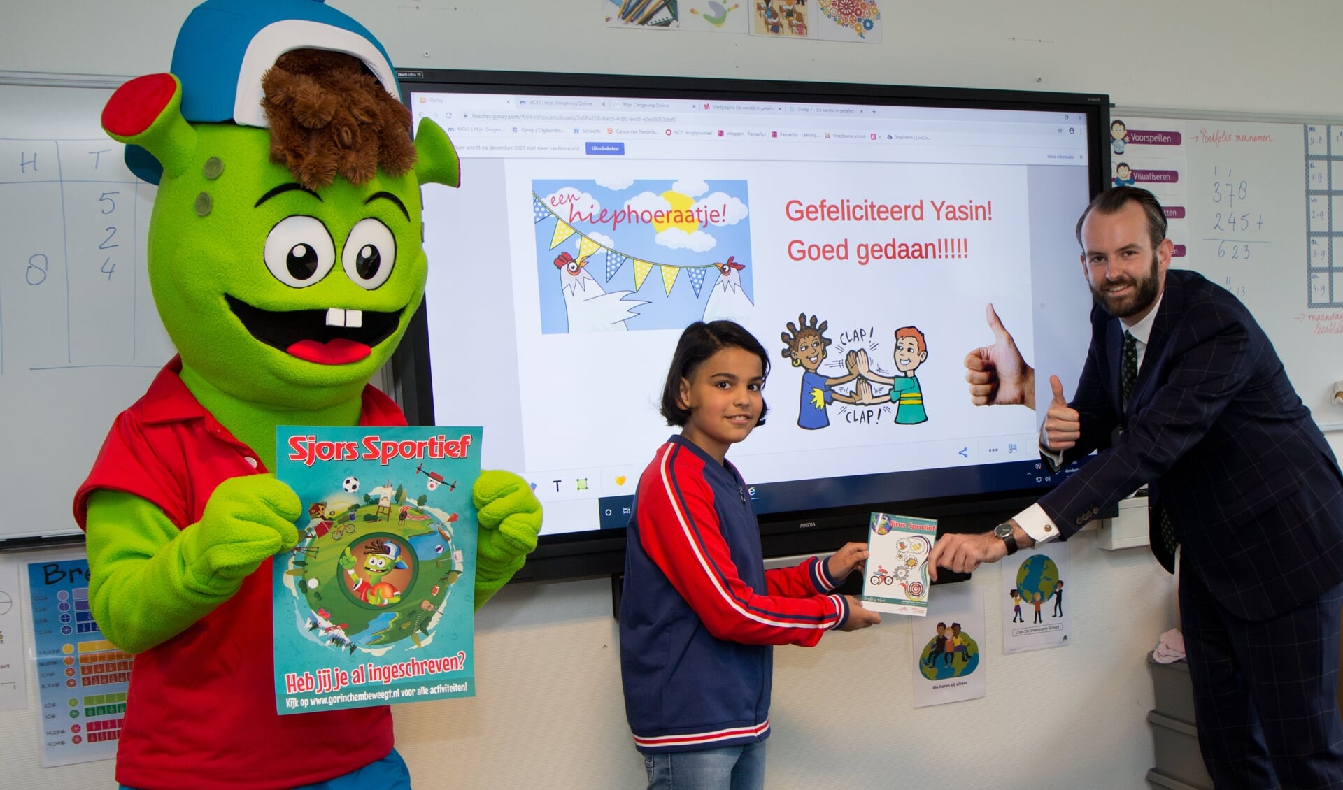 Sjors Sportief, met opvallende mascotte, wil basisschoolleerlingen vrijblijvend diverse sporten laten ontdekken.