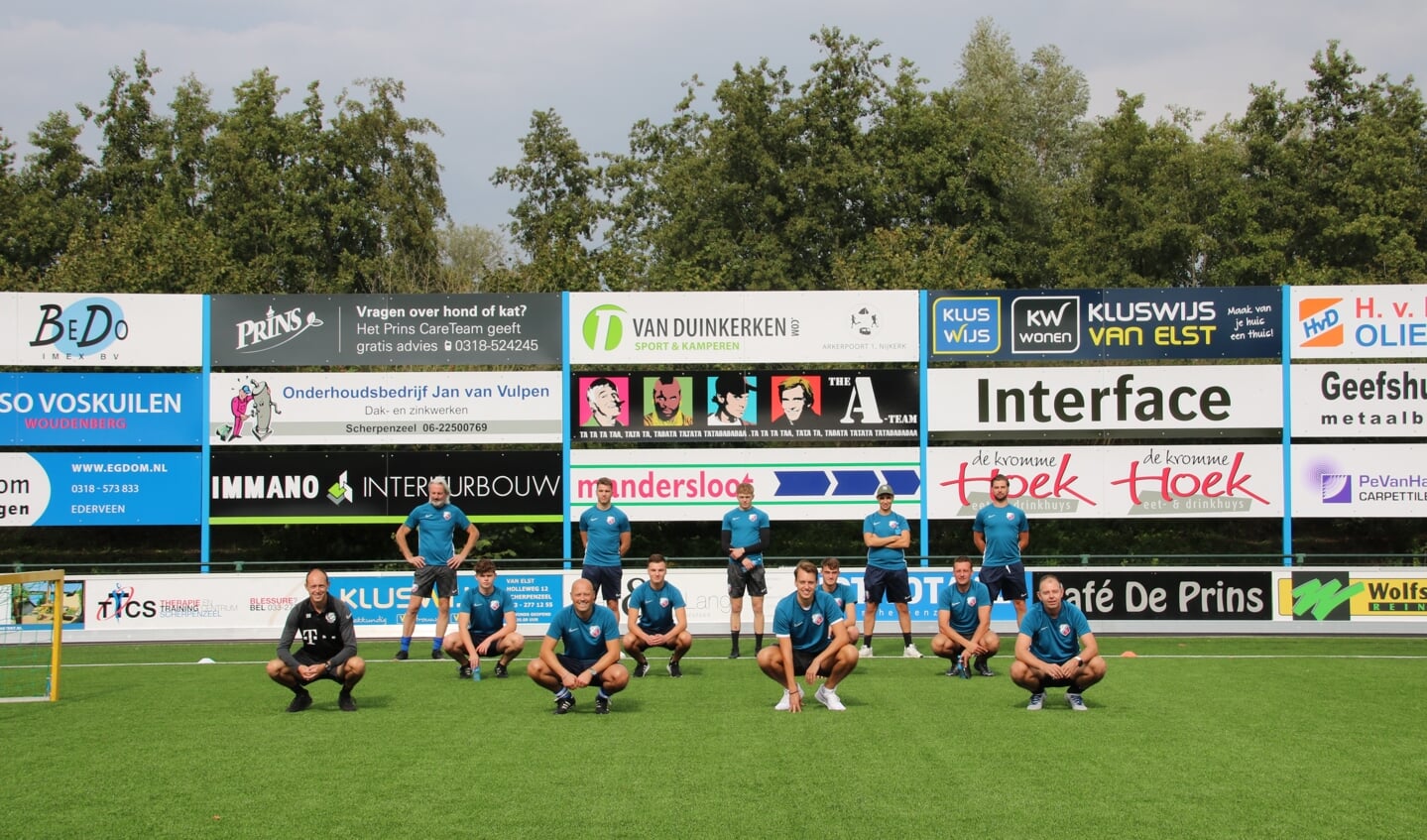 De FC Utrecht Experience Voetbaldag bij vv Scherpenzeel. 