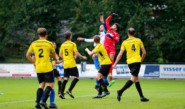 <p>Wie worden de tegenstanders van VV Lunteren in Regiocup?</p>