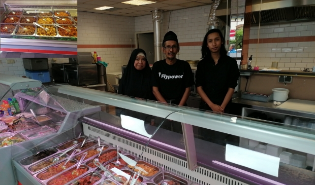 <p>Ida, Gali en Andhika Ramlan: ,,De Indonesische keuken is heel toegankelijk en biedt ruimte voor heerlijke combinaties."</p>