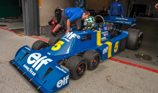 <p>Fraaie replica van de Tyrell zeswieler.</p>