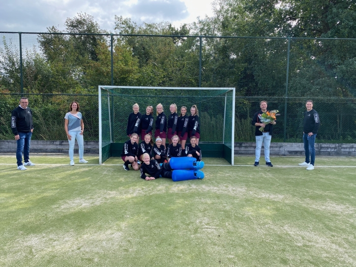 Holestick MC1 in hun nieuwe sponsorkleding