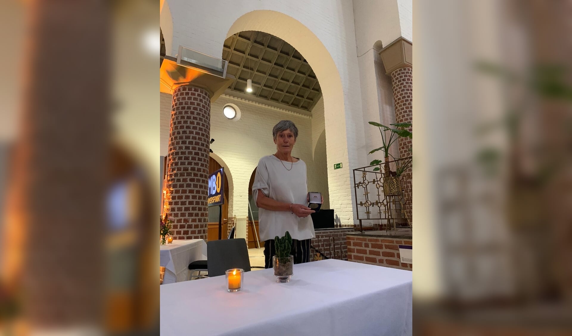 Gerda Eerdmans heeft zojuist Sint-Jorispenning in ontvangst genomen
