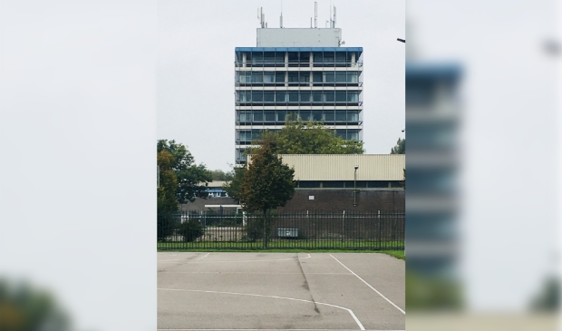 <p>Wat moet er overeind blijven staan van het Bols-Pionierterrein? </p>