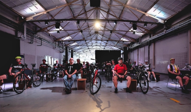 <p>BDrive-in Fietsbioscoop in de oude Prodentfabriek</p>