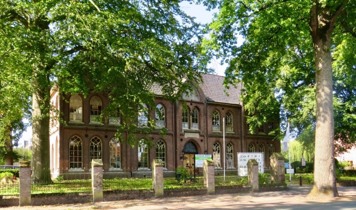 Huize St. Jozef, voormalig klooster uit 1868, waarin o.a. Museum Soest en Artishock