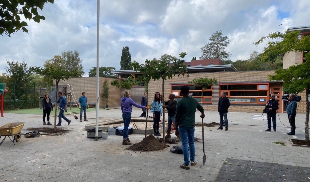 <p>Het consultatiebureau is verhuisd naar de Valkenheuvelschool</p>