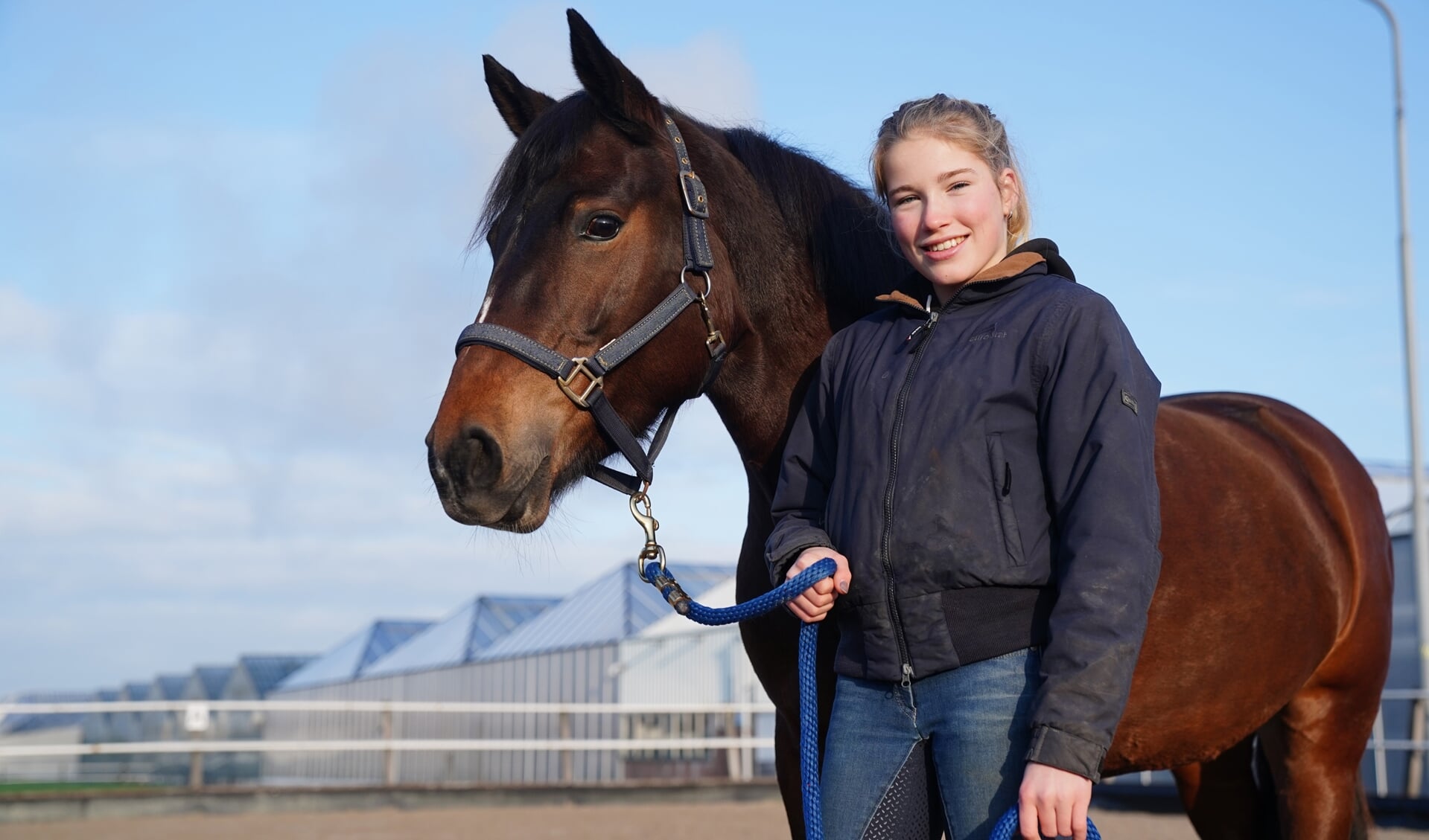 Kicky en haar driejarige pony Like It