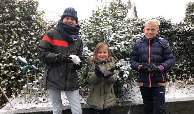 Sneeuw achtertuin