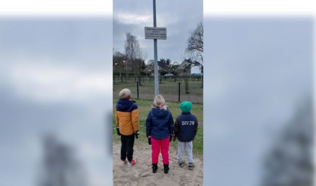 De kinderen zien de fout