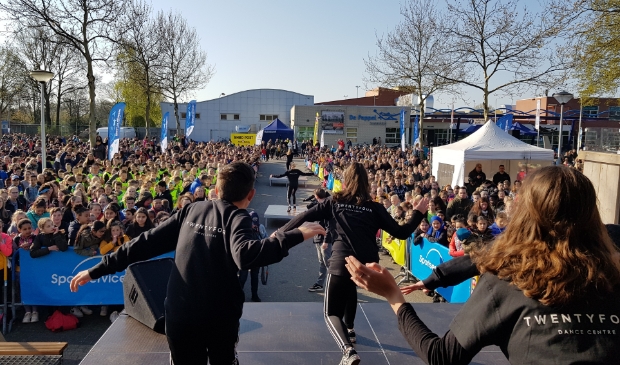 De SAM School- en Junior Olympiade worden verplaatst naar september. Het najaar biedt meer perspectief om kinderen een prachtige dag te bieden vol sport, cultuur en plezier.