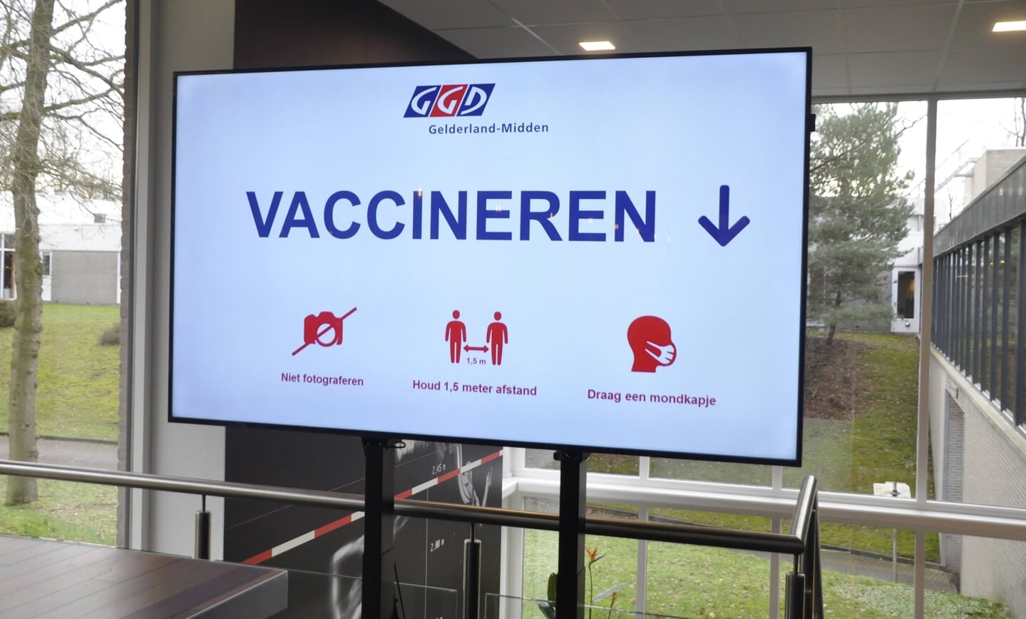 Wel of niet vaccineren? In zijn ingezonden brief pleit Woudenberger Reinier van Santen voor andere tactiek voor het omgaan van de gemeente Woudenberg met niet-gevaccineerden, eentje gericht op ,,verbinding, begrip, aansluiting en gelijk waardigheid''.  