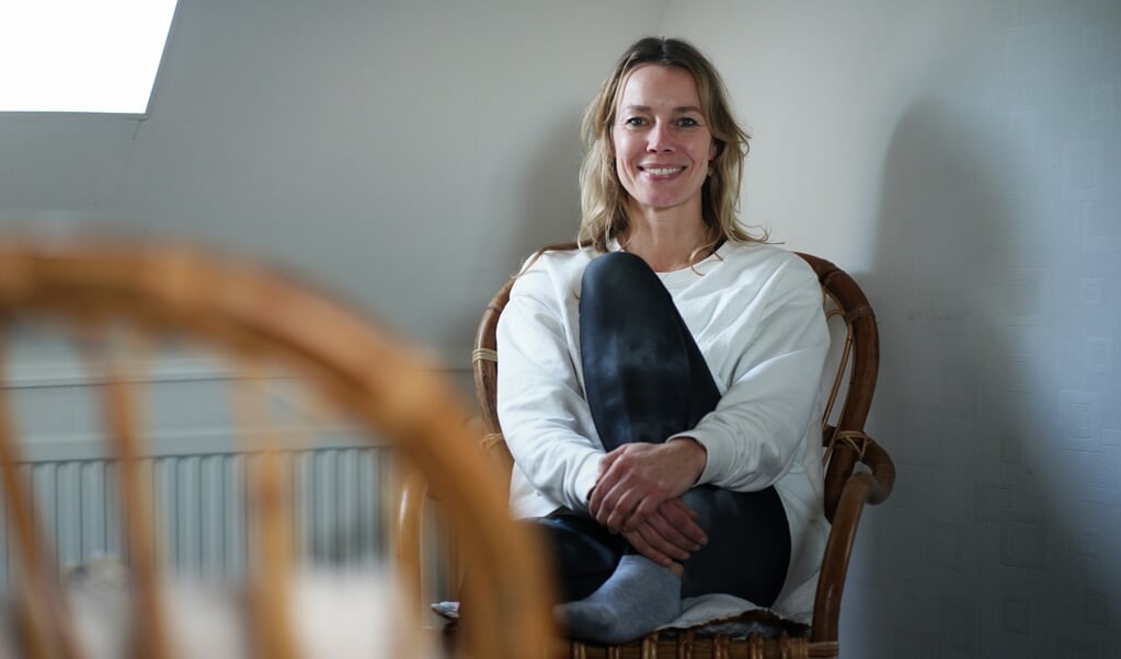 Monique van Pinxteren geeft yoga- en pilateslessen in Ouderkerk 