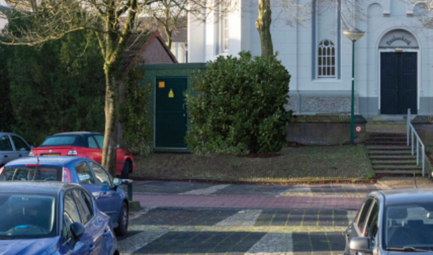 Eén van de opties is het aankleden van het transformatorhuisje met beplanting